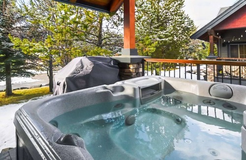 East Kootenay Casa | Fernie - Pinnacle Ridge Chalet 45-101