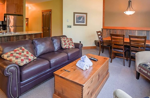 East Kootenay Condominio | Fernie - Timberline Lodges Juniper #620