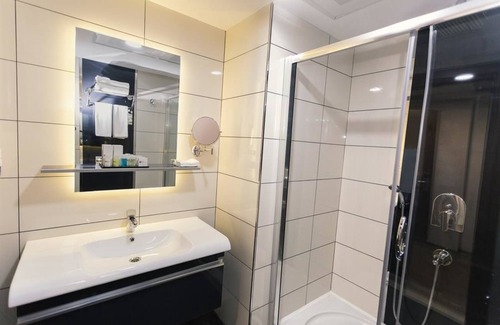 Sekerpinar Hotel | Fesa Business Hotel