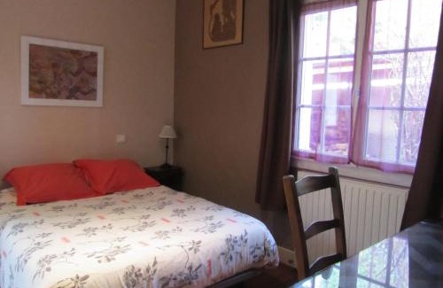 Decazeville Cama Y Desayuno | Festiane