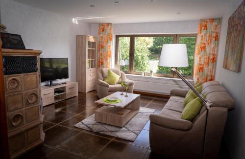 Glees Apartamento | Fewo am Wingertsberg Glees Laacher See