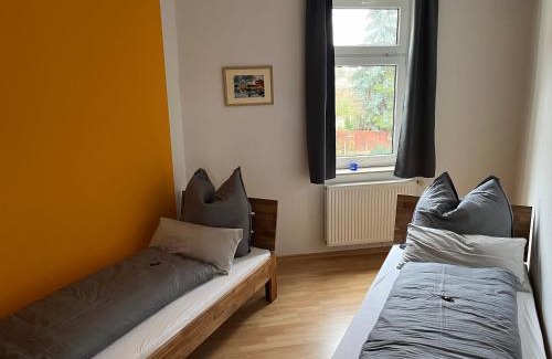 Dessau Apartamento | FeWo "Franzi" 5 Personen, zentrale Lage, Parkplatz