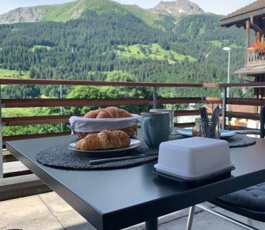 Klosters Dorf Apartamento | FeWo Gotschna Haus Bargis