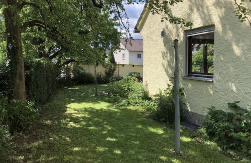 Hammelburg Apartamento | Fewo-hammelburg Gemütliche, Geräumige Ferienwohnung mit Terrasse und Garten