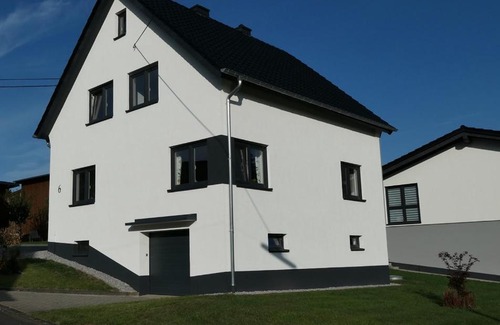 Hartlingen Apartamento | FEWO Hof Elbbachtal
