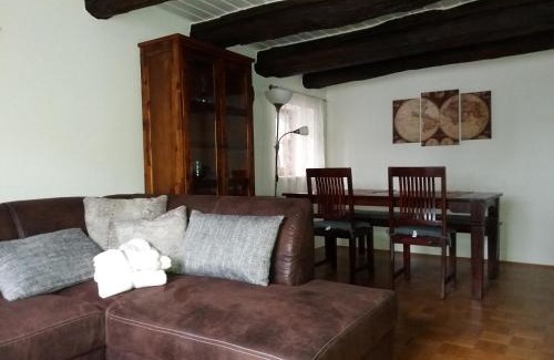 Mengen Apartamento | FeWo im Mesnerhaus Mengen