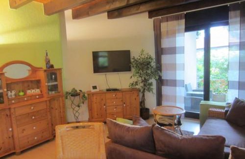 Kallstadt Apartamento | FeWo im Studio Wintergarten