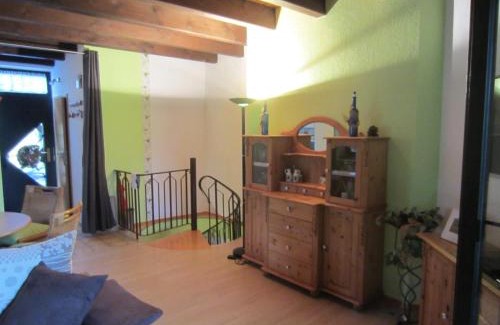 Kallstadt Apartamento | FeWo im Studio Wintergarten