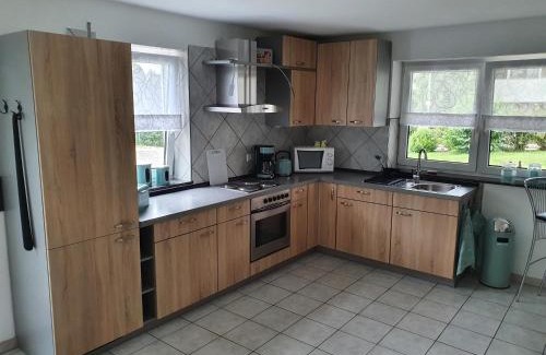 Rosna Apartamento | FEWO Kug