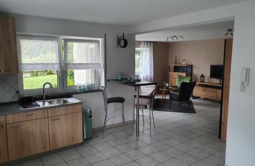 Rosna Apartamento | FEWO Kug