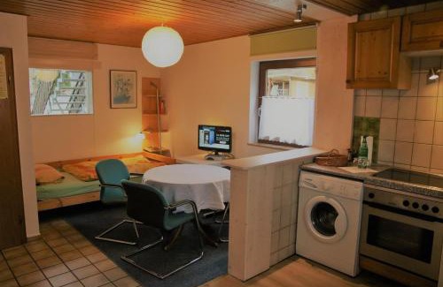 Hatzfeld Cama Y Desayuno | FeWo Landhaus Ederlust HeilungsRäume eV
