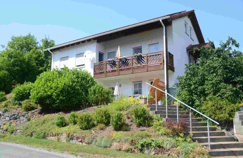 Bomighausen Apartamento | FeWo Luise - Cozy vacation apartment for 2
