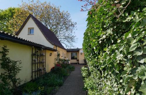 Molschow Apartamento | Fewo Mölschow auf Usedom mit einem Garten und W-Lan