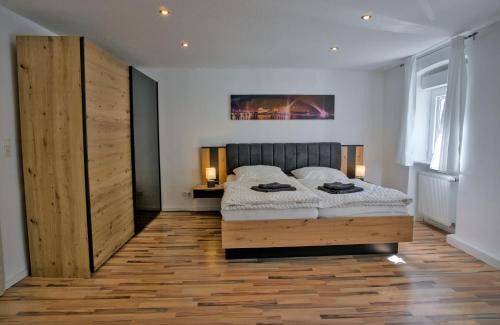 Neustadt-Hambach Casa | FeWo Römerweg