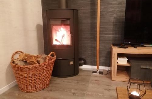 Wendisch Rietz Apartamento | Fewo River I Familienfreundlich I großer Garten I inkl Badefass I Kamin I Spielplatz