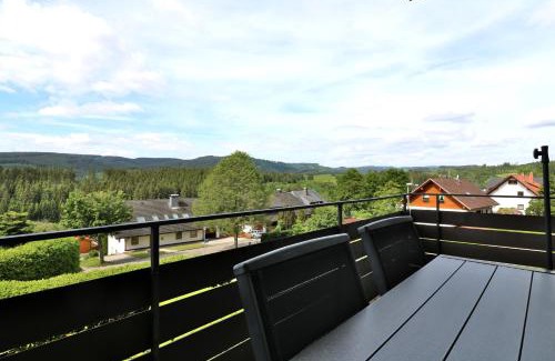 Kappel Apartamento | Fewo "Sonnenwinkel" C37 mit Südbalkon im Haus Feldbergblick, Lenzkirch, Innenpool, Sauna