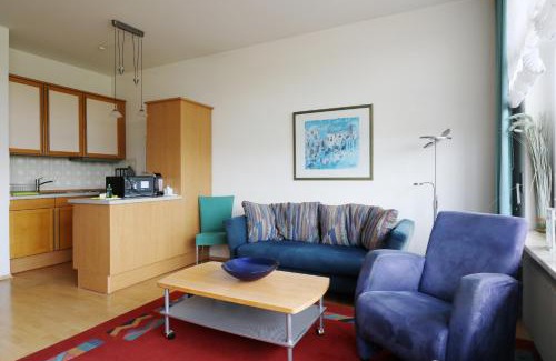 Kappel Apartamento | Fewo "Sonnenwinkel" C37 mit Südbalkon im Haus Feldbergblick, Lenzkirch, Innenpool, Sauna