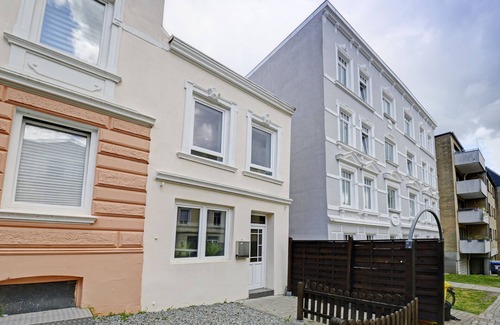 Nordstadt Casa | In Flensburg's northern district, between large, well-kept older houses, this approx