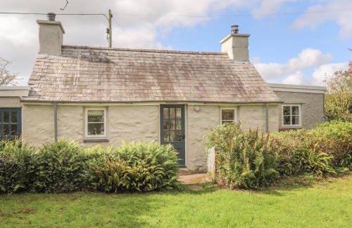 Bodorgan Casa | Ffrwd Cottage