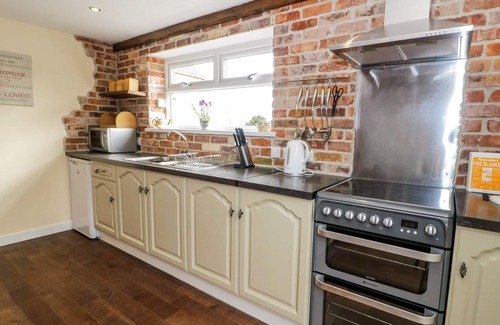 Llangynin Cabaña | CASA Ffynnonlwyd, acepte mascotas en St Clears, Ref 904205