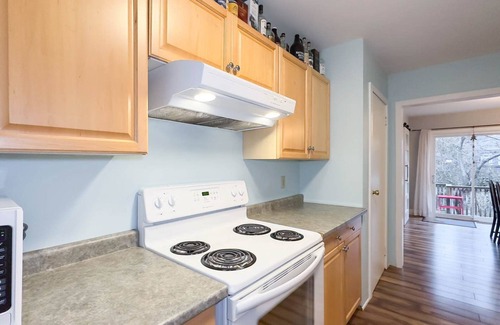 Bayfield Casa | Fiddlers Green - Tragically Hip themed cottage