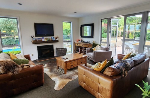 Cambridge Casa | Field Days Accommdation