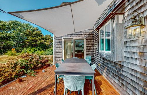 Truro Casa | Field of Dreams