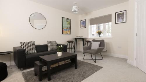 Brackley Casa | Field View House