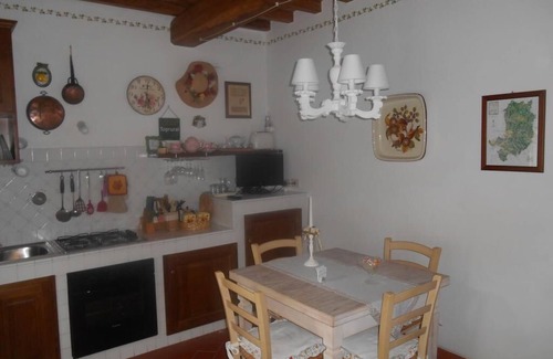 Burchio Casa | Fienile Santa Laura (Charming Apartment)