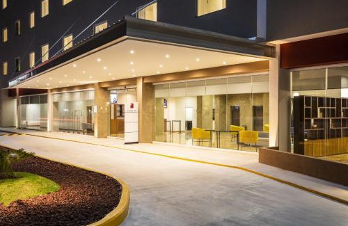 Granja Hotel | Fiesta Inn Guadalajara Periferico Poniente