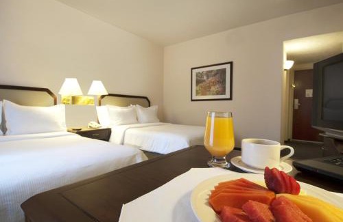 Toluca Hotel | Fiesta Inn Toluca Tollocan