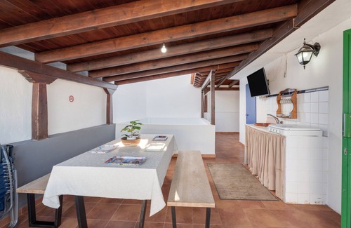 Alcala Apartamento | Fiestas De Alcalá' con terraza compartida y Wi-Fi