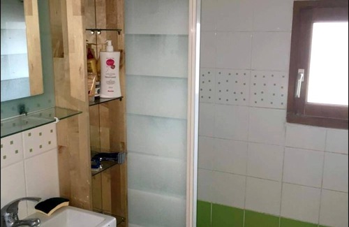 Genas Casa | Copa Mundial Femenina de la FIFA: Habitación para 4 personas con piscina y aire acondicionado.