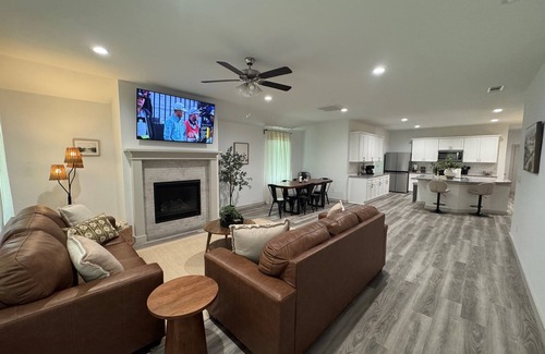 Lubbock Casa | Fifty5 Modern Westmont Retreat