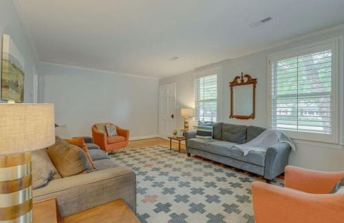 Franklin Casa | Figuers Bungalow 2 bd 1 bath central location