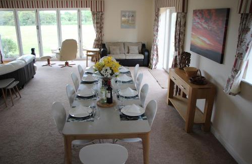 Filey Casa | Fileybayview at The Bay Filey, sleeps 8-10, dog-friendly