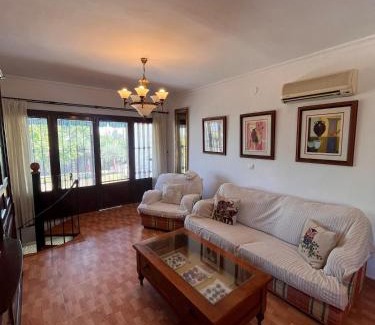 Sanlucar la Mayor Casa | Finca Azafrán - Chalet con piscina privada