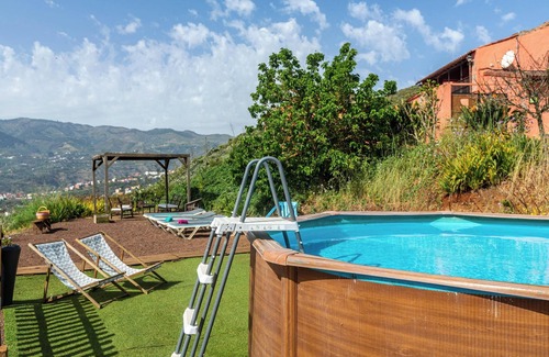 La Solana Casa | Finca "Casa Rural La Caldera" con vistas a la montaña, piscina, jardín y Wi-Fi