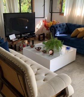 Tena Casa | Finca Completa - Casa Privada - Vía Bogotá - La Mesa con WIFI - Pet Friendly