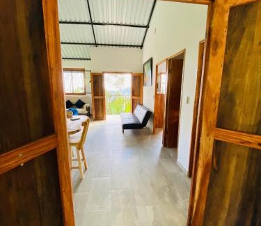 Tena Casa | Finca Completa - Casa Privada - Vía Bogotá - La Mesa con WIFI - Pet Friendly