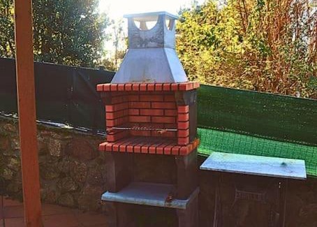 Ferrol Casa | Finca con Piscina en Doniños
