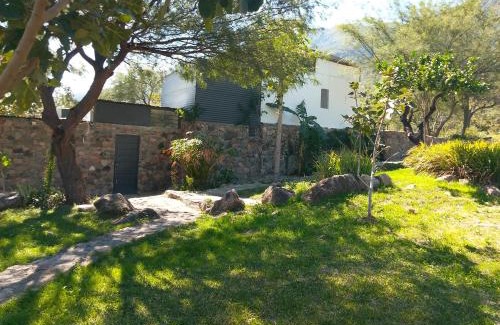 Fray Mamerto Esquiu Casa | Finca de montaña agua Gracian