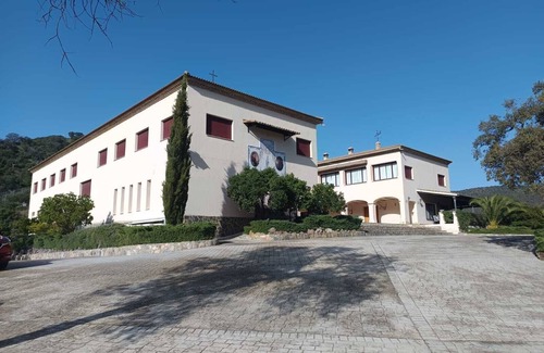 Hornachuelos Casa | FINCA EL RETIRO, ALBERGUE RURAL CON PISCINA CUBIERTA Y SPA