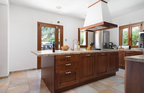 Felanitx Villa | Finca es Foners en Felanitx con piscina y jacuzzis en suite