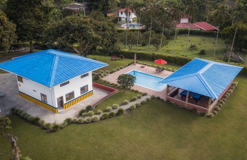 Montenegro Chalet De Esquí | Finca familiar