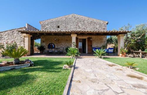 Maria de la Salut Casa | Finca Fonoll