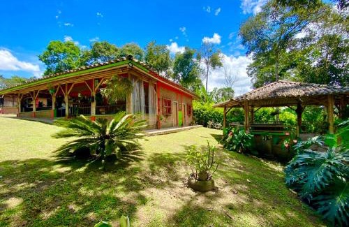 Quimbaya Casa | Finca Hotel Cabaña Fercho