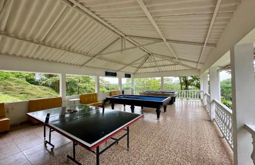 Villavicencio Cama Y Desayuno | Finca Hotel Windsor Campestre