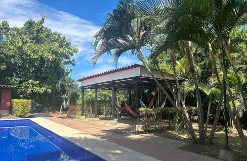 La Mesa Casa | Finca Manatí Chambú en San Joaquín- La mesa.