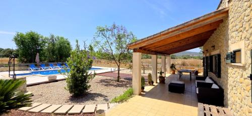 Consell Casa | Finca rustica con piscina y barbacoa privada